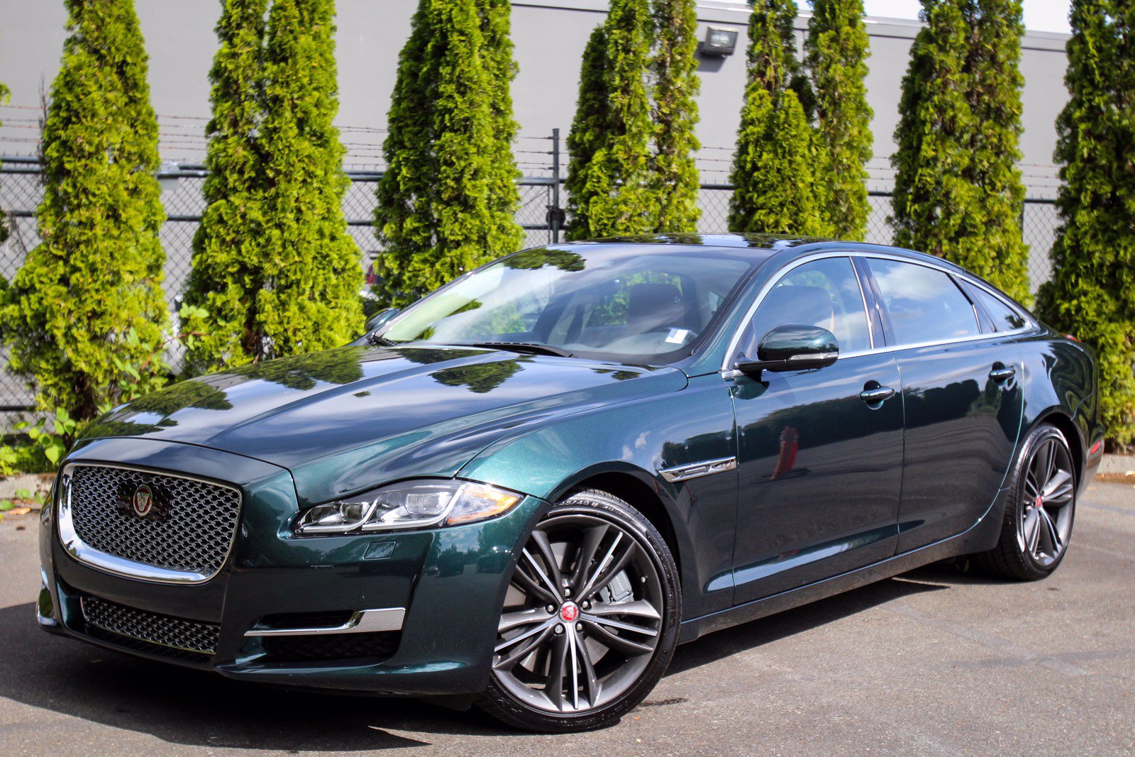 Jaguar xj 2019